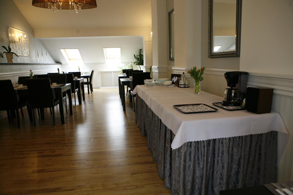 Hotel Zorza Namysłów المظهر الخارجي الصورة