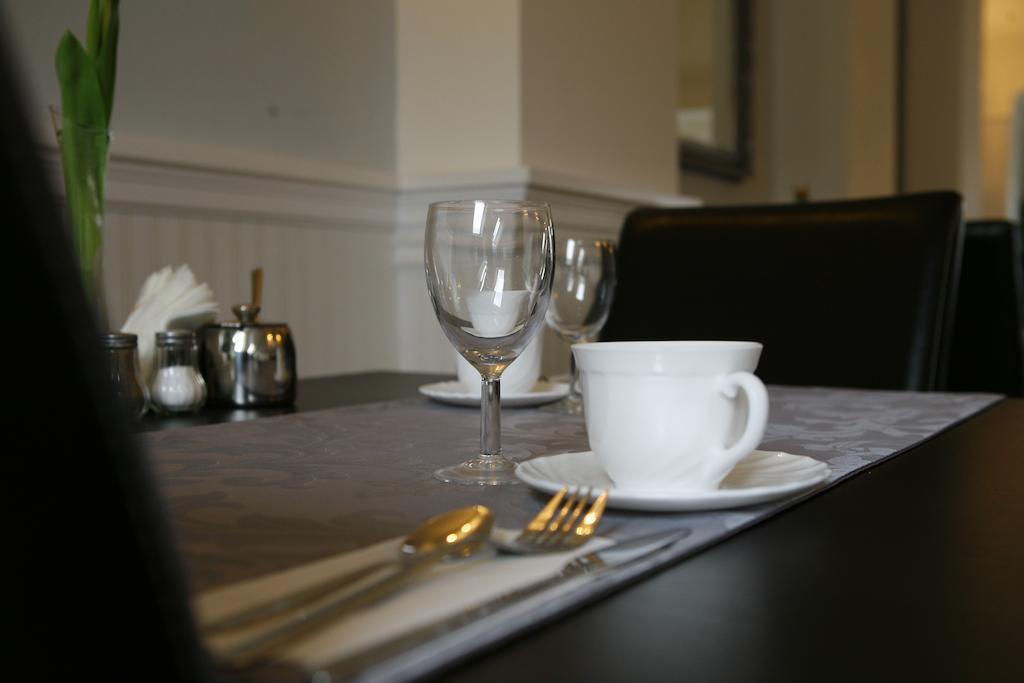 Hotel Zorza Namysłów المظهر الخارجي الصورة
