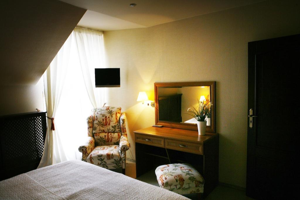 Hotel Zorza Namysłów الغرفة الصورة