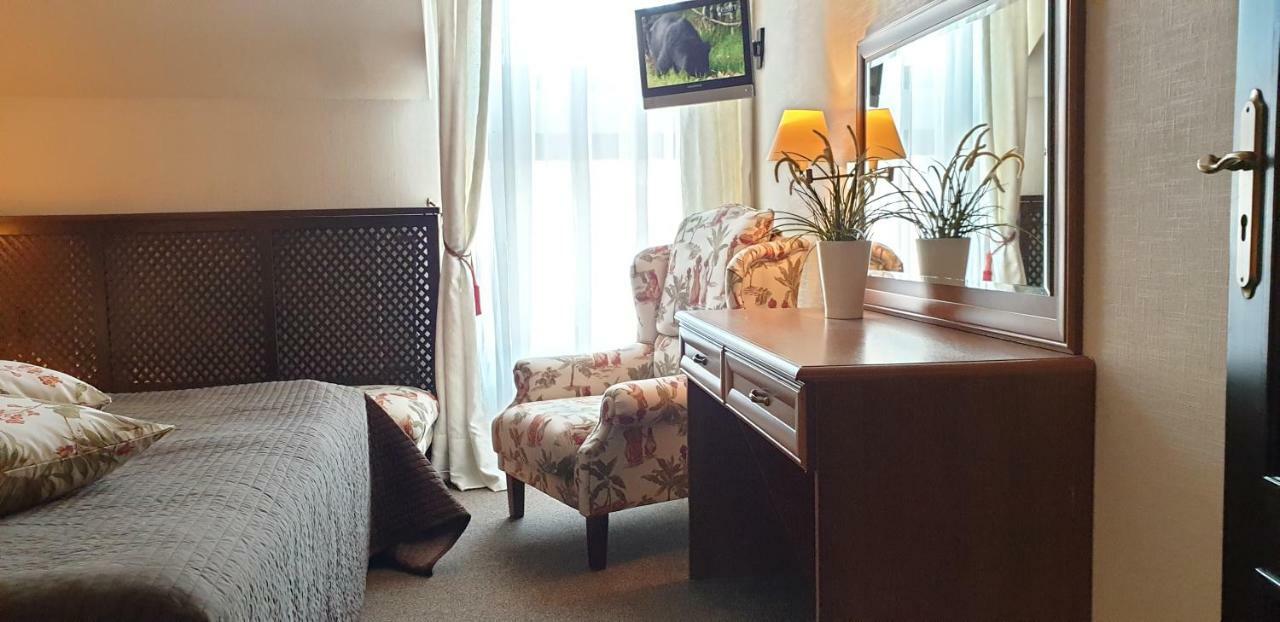 Hotel Zorza Namysłów المظهر الخارجي الصورة